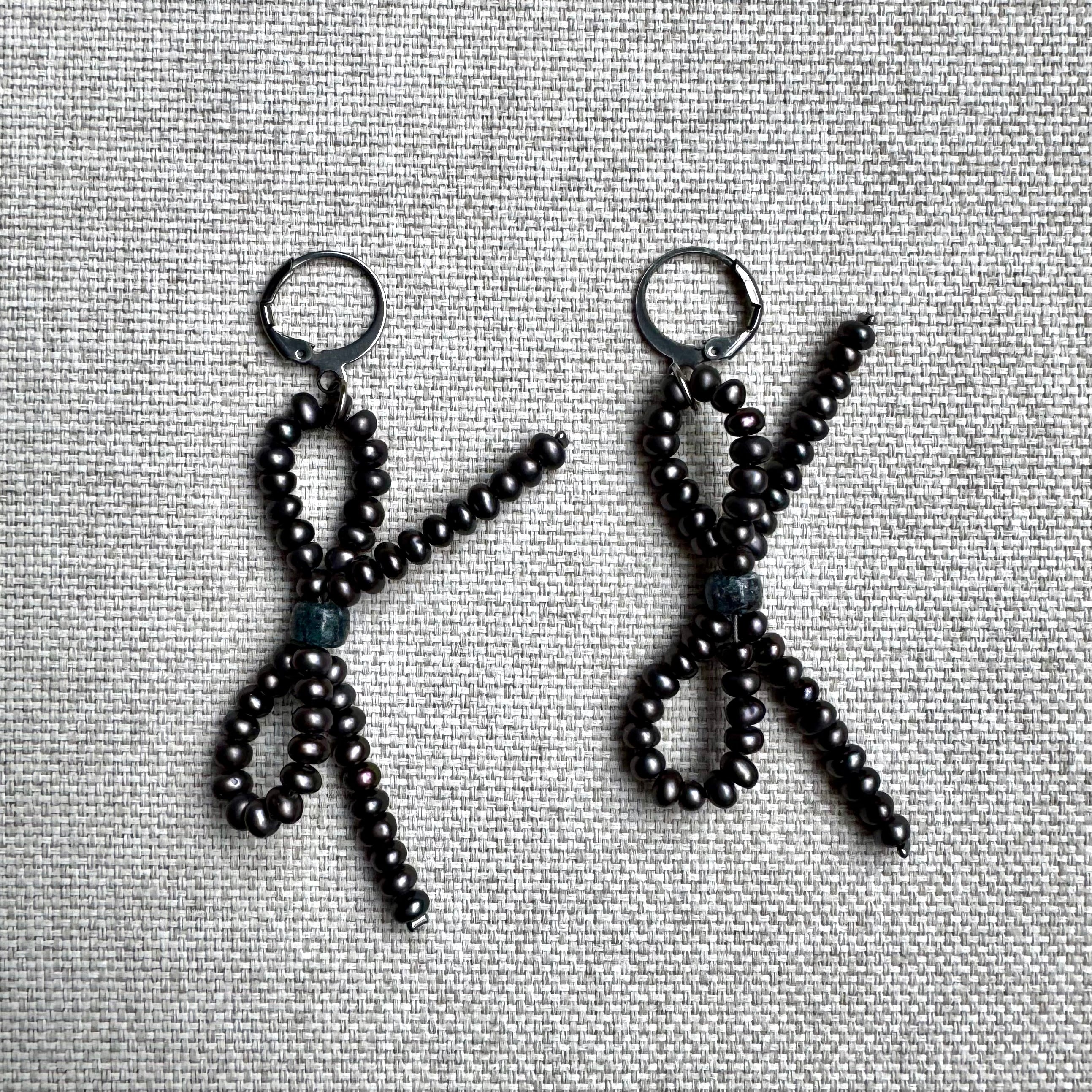 cloudy - bow earrings