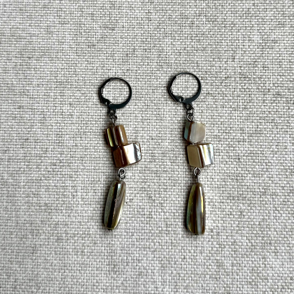 iridescent - earrings