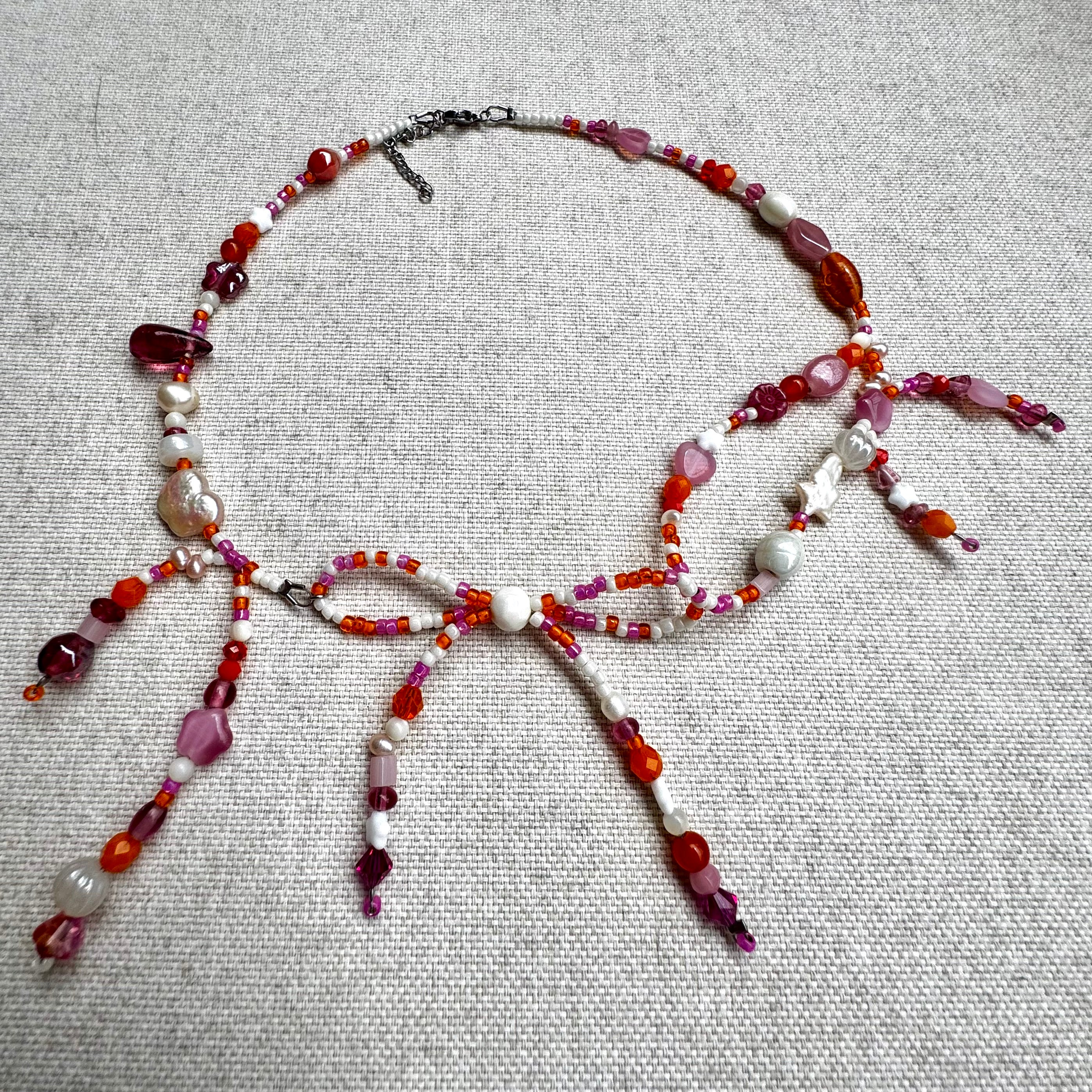 lesbian pride flag - necklace